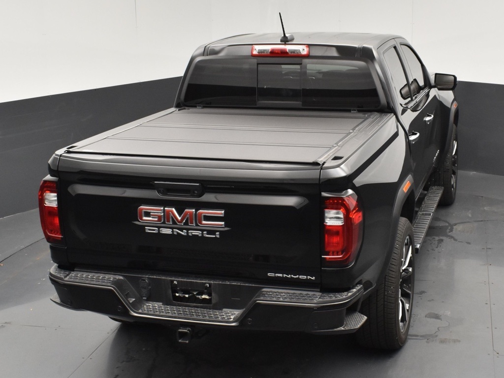 2024 Gmc Canyon Denali photo 25