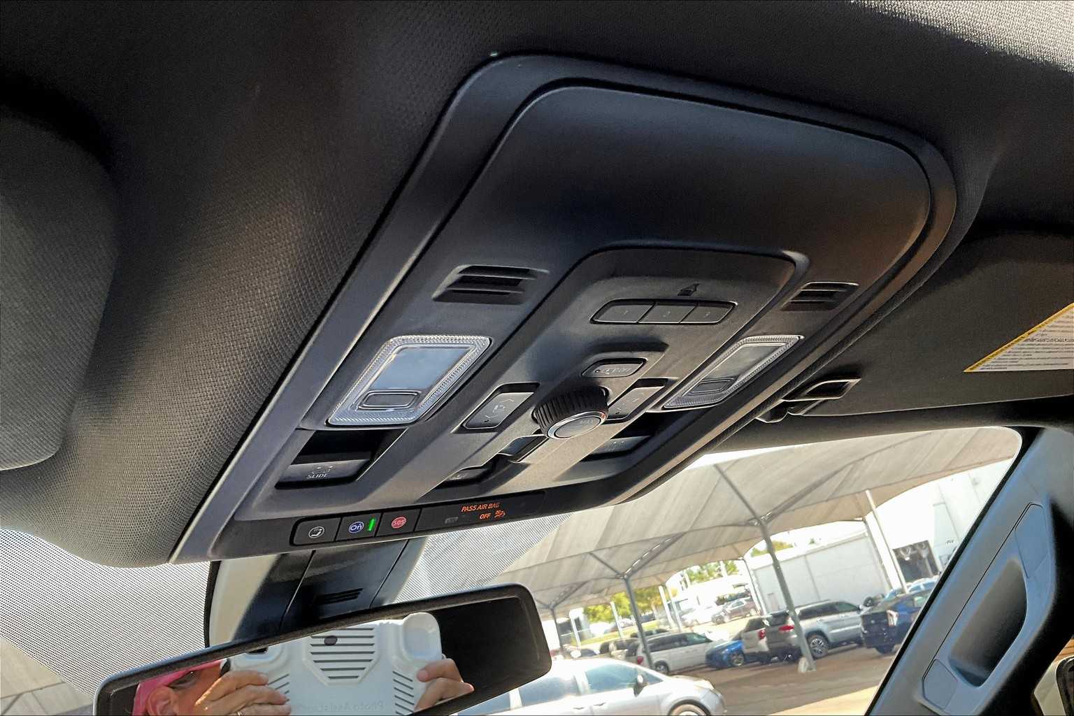 2021 Chevrolet Tahoe Z71 photo 29