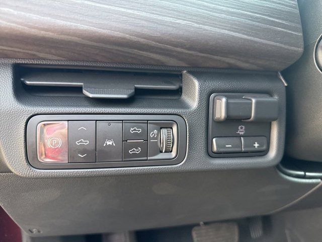 2025 Gmc Sierra EV Denali photo 10
