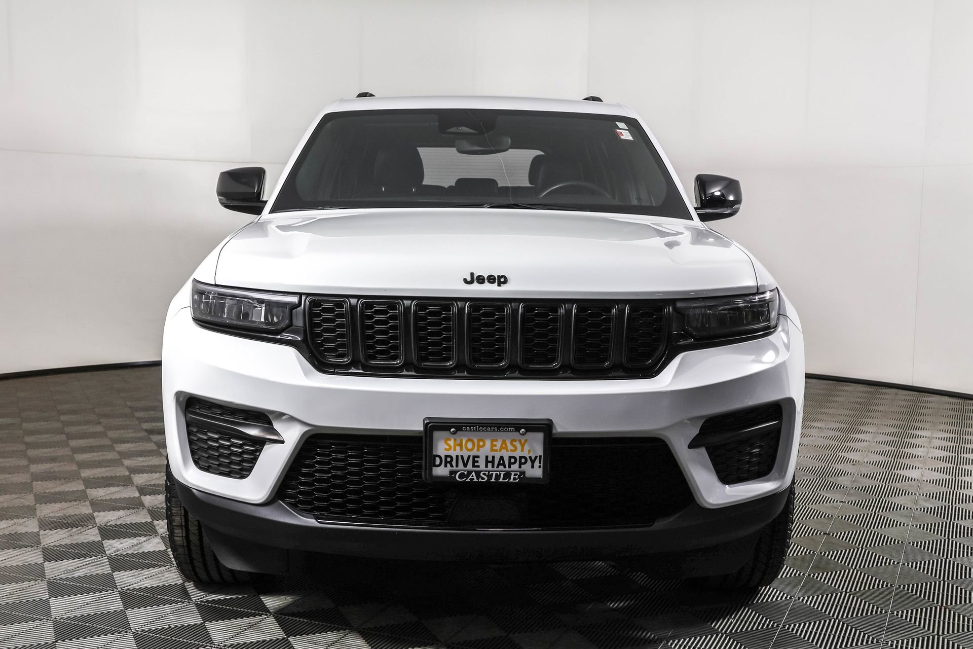 2023 Jeep Grand Cherokee Altitude photo 4