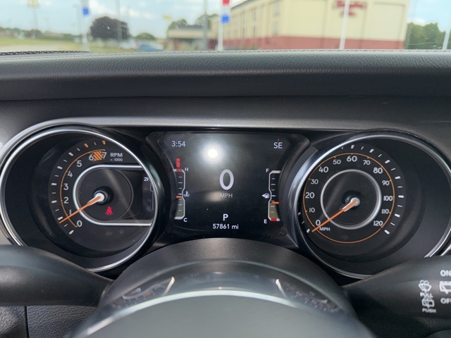 2023 Jeep Wrangler Sahara photo 18