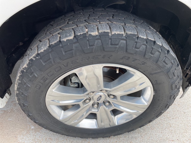 2019 Ford F-150 Platinum photo 3