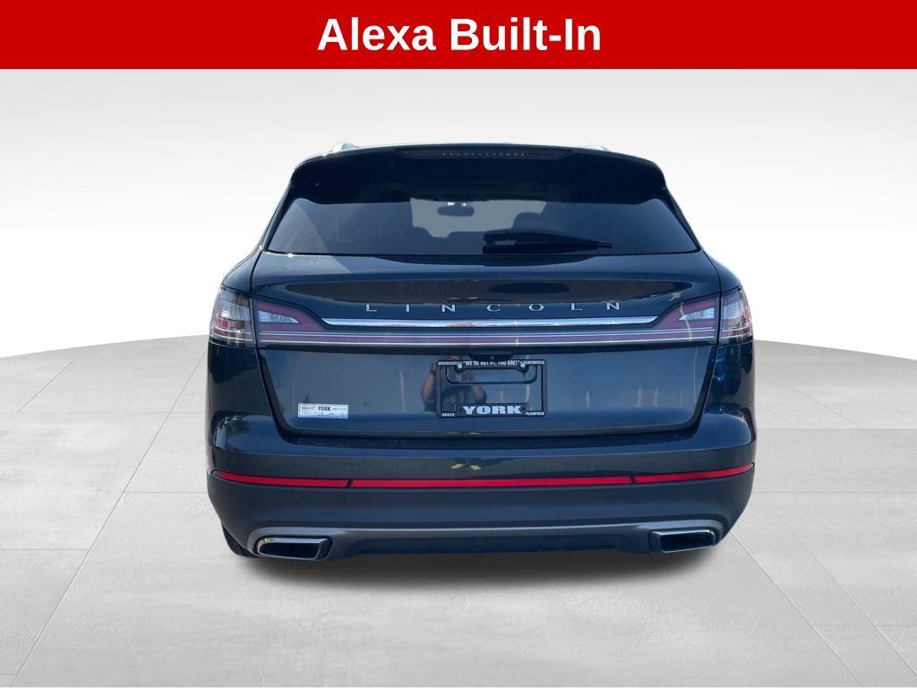 2023 Lincoln Nautilus Reserve photo 3