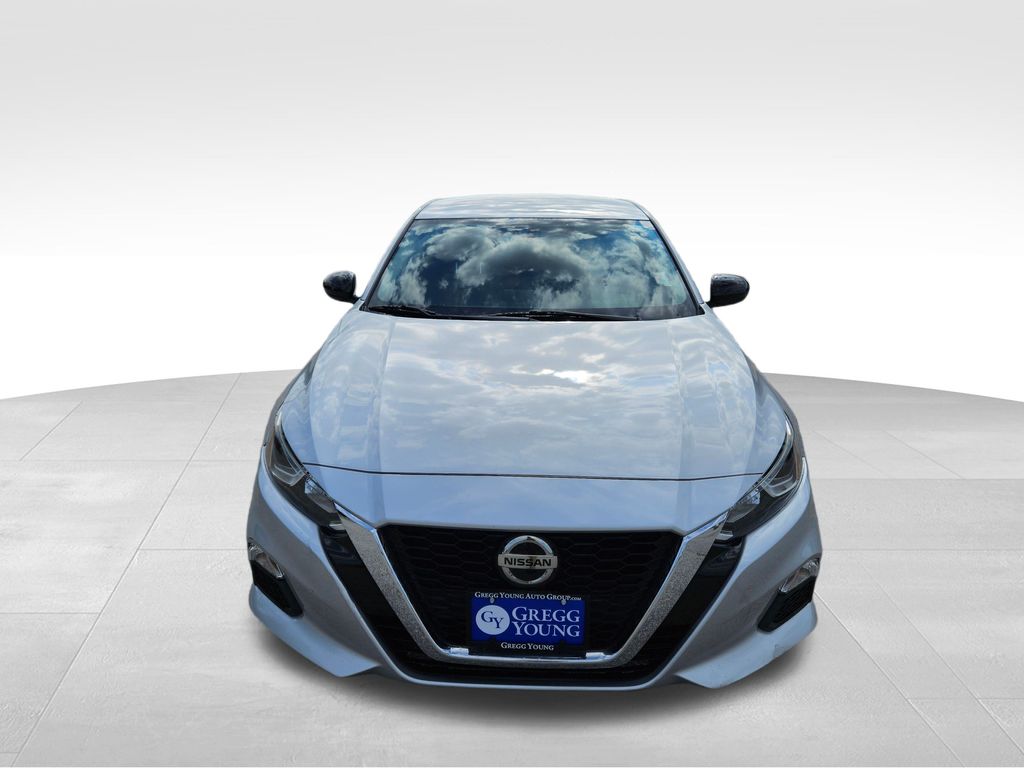 2020 Nissan Altima 2.5 S photo 2
