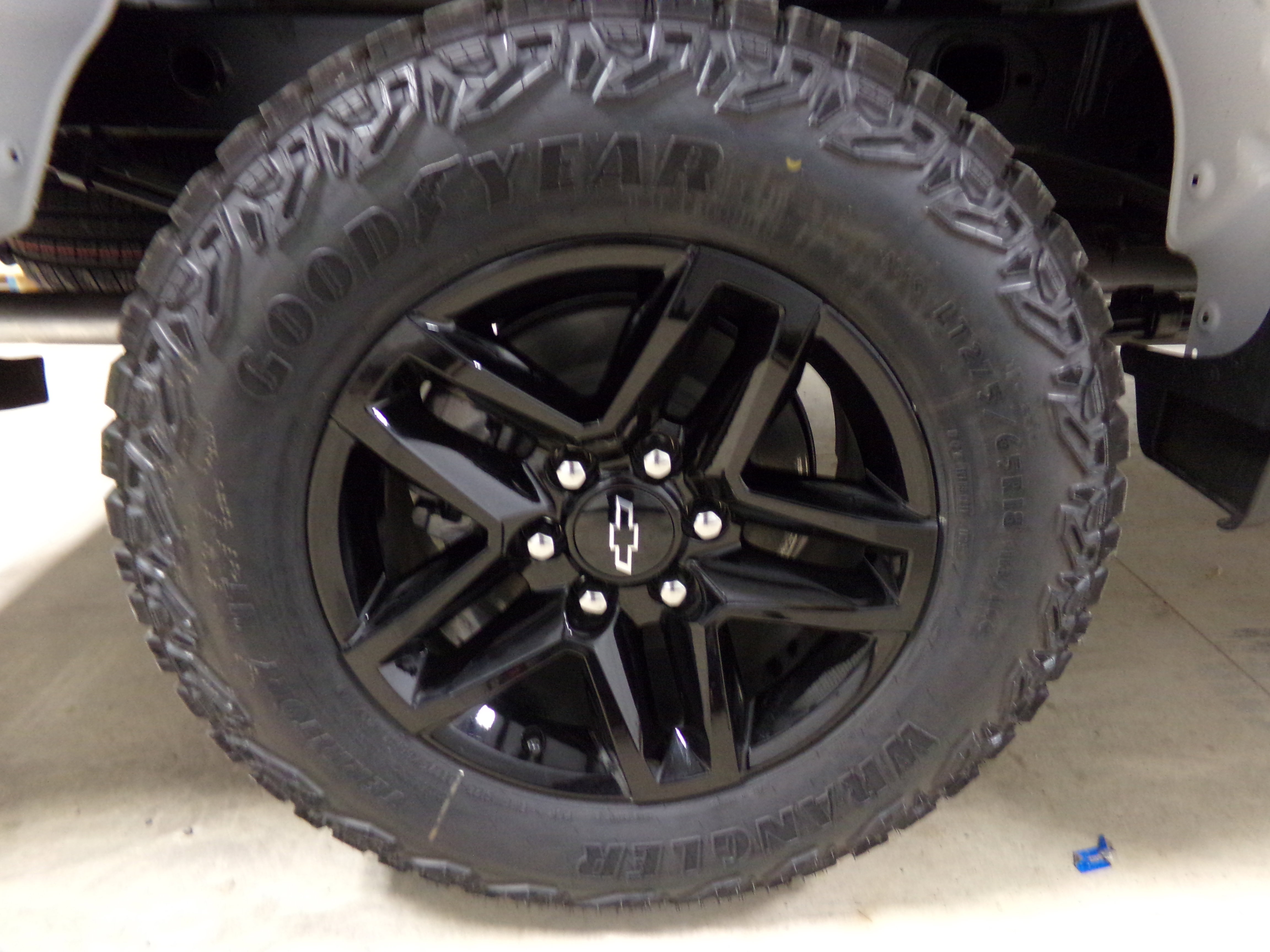 2026 Chevrolet Silverado 1500 Custom Trail Boss photo 9