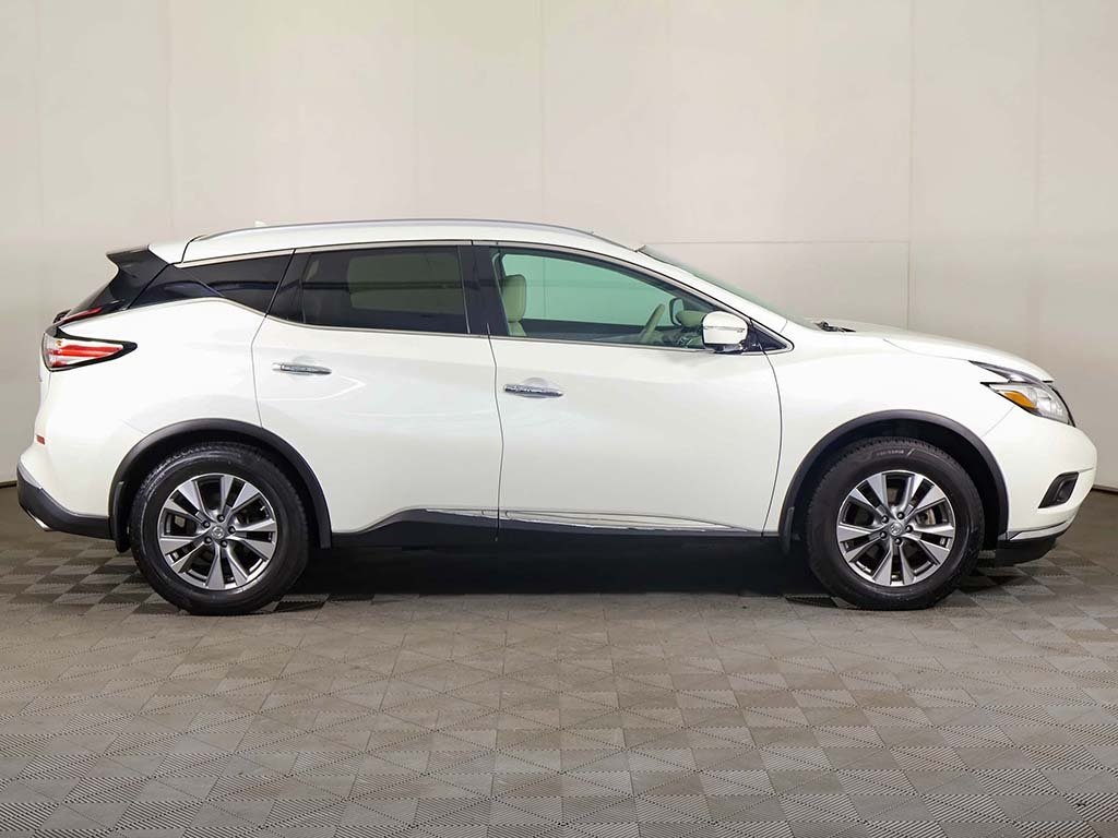 2015 Nissan Murano SL photo 18
