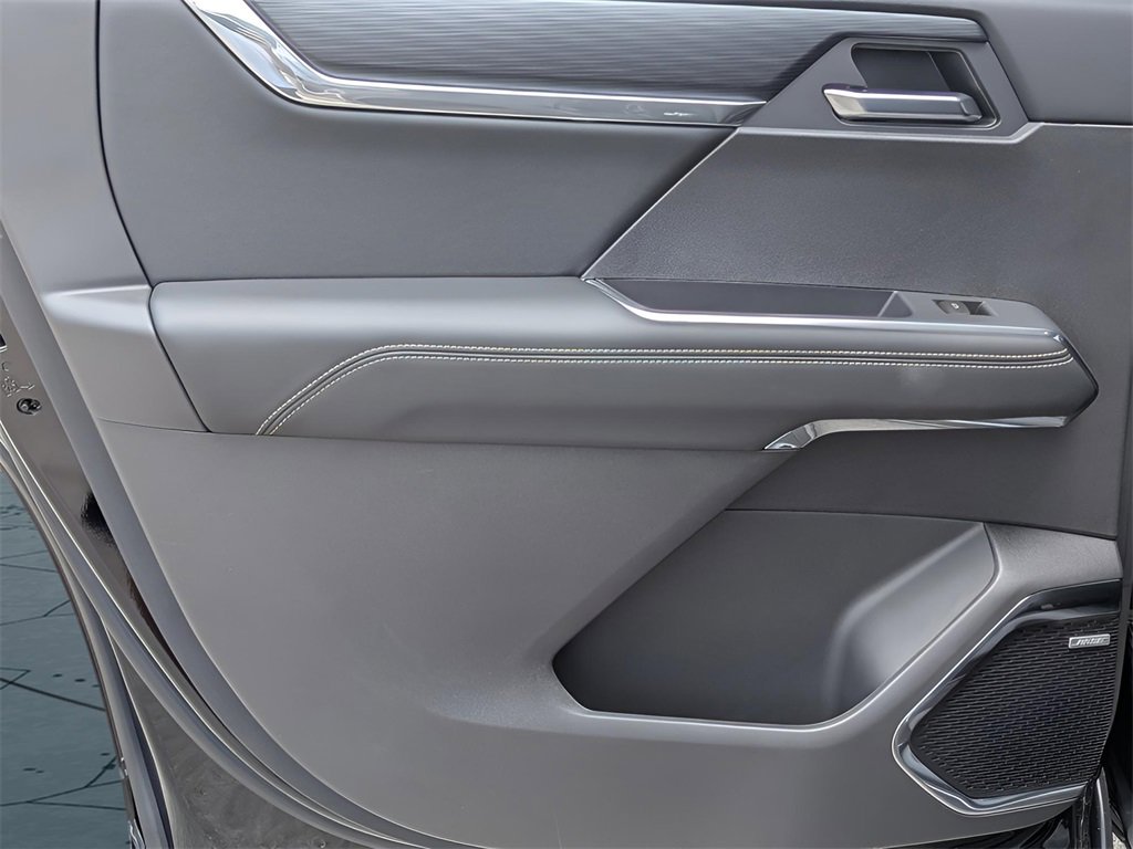 2026 Gmc Acadia Elevation photo 13