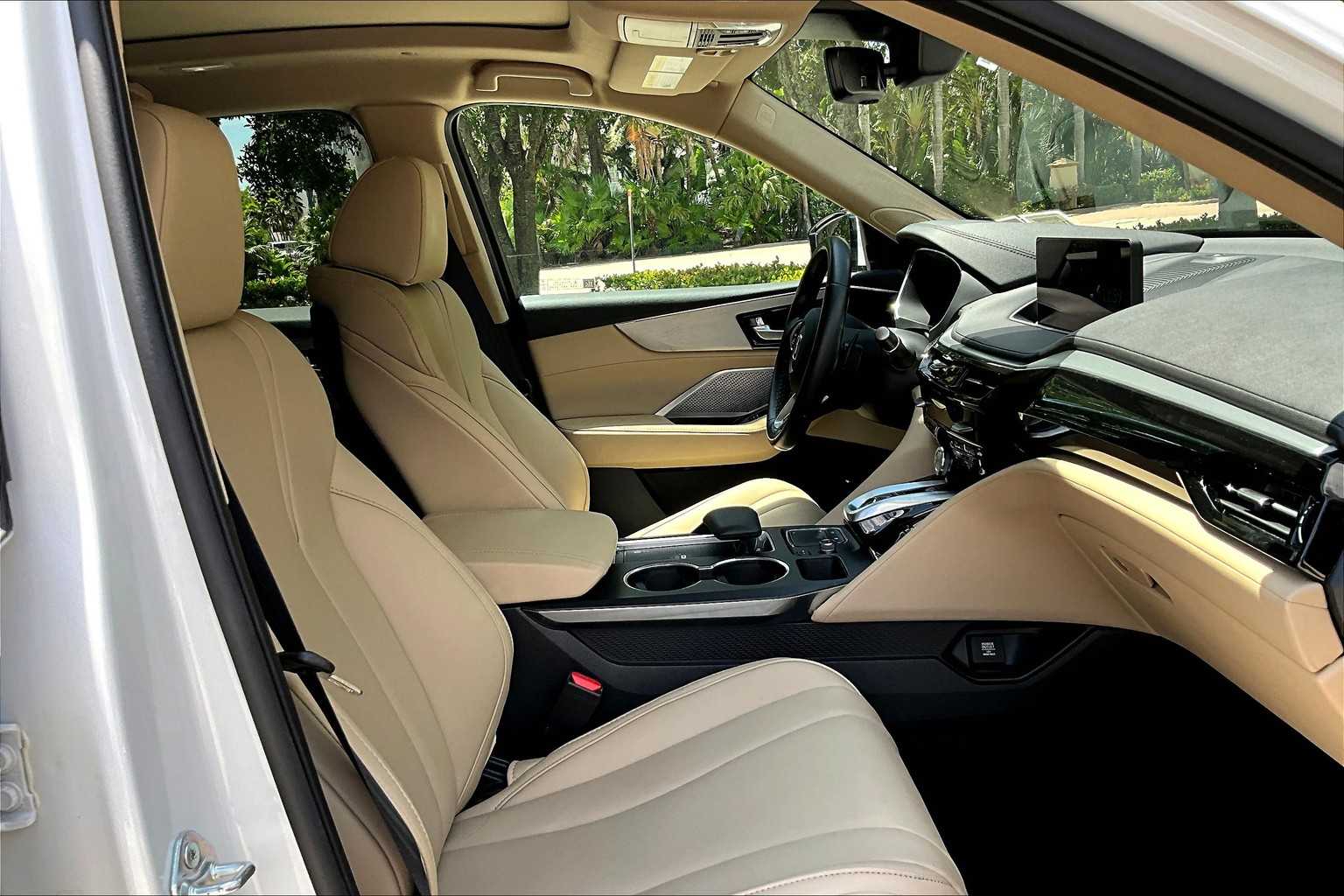 2023 Acura MDX SH-AWD photo 8