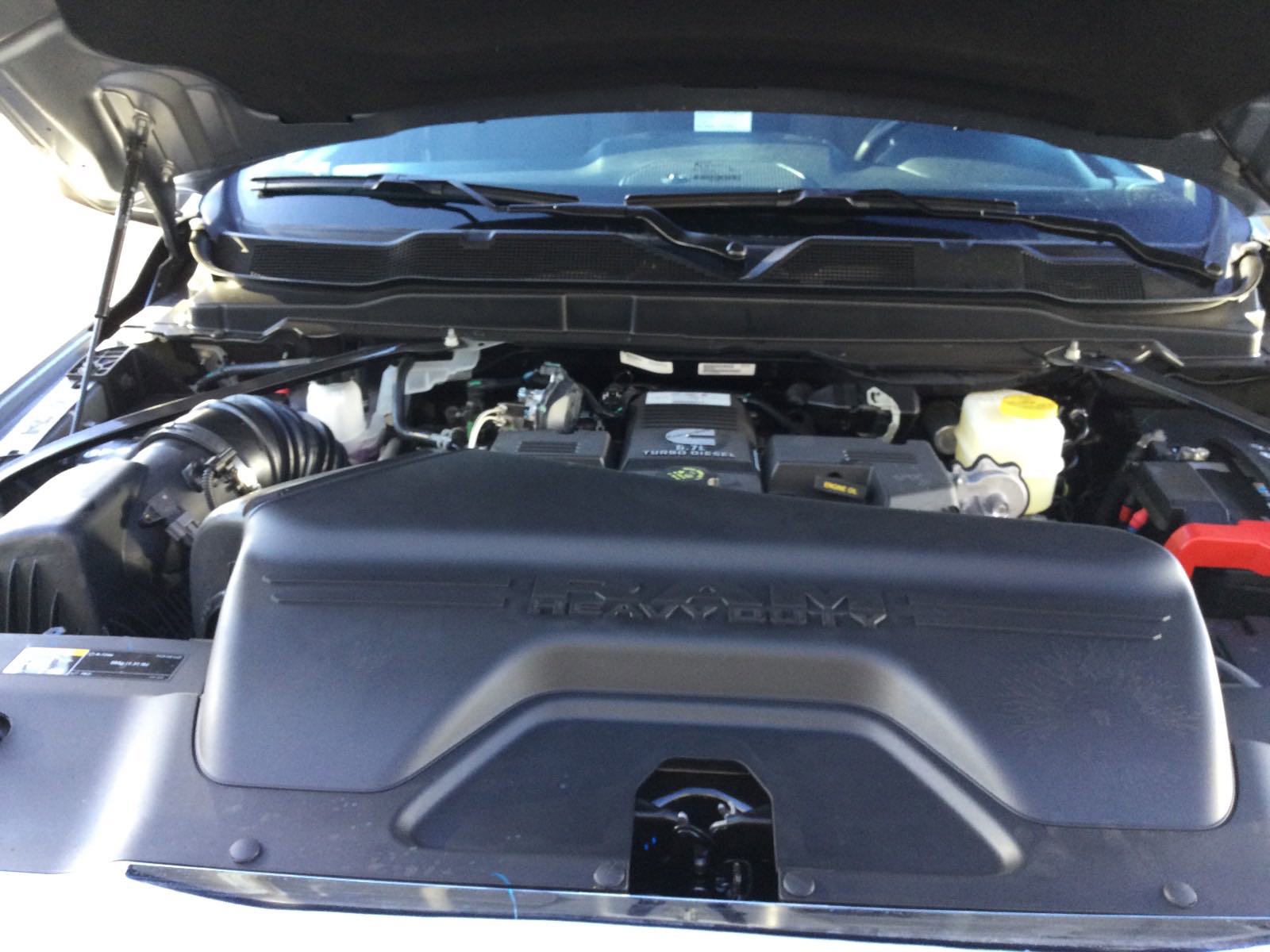 2024 Ram 2500 Tradesman photo 2