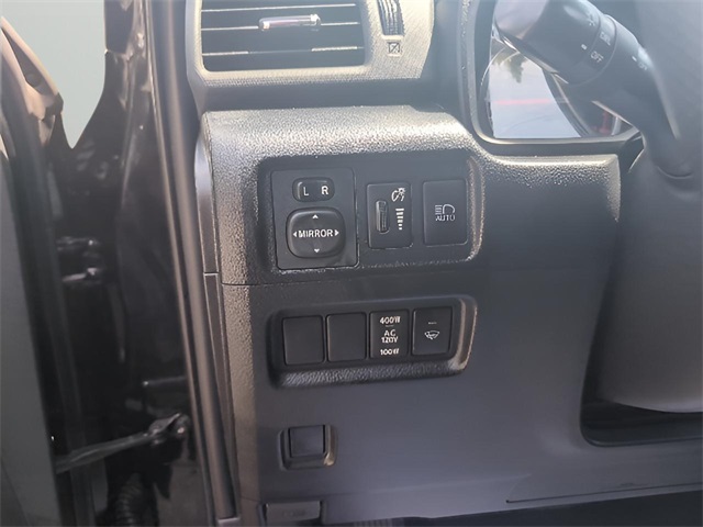 2024 Toyota 4Runner TRD Off-Road photo 12