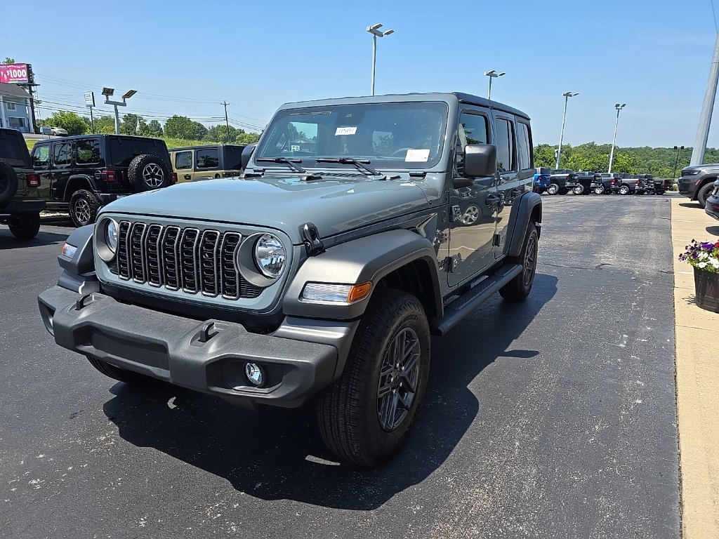 2025 Jeep Wrangler Sport S photo 3