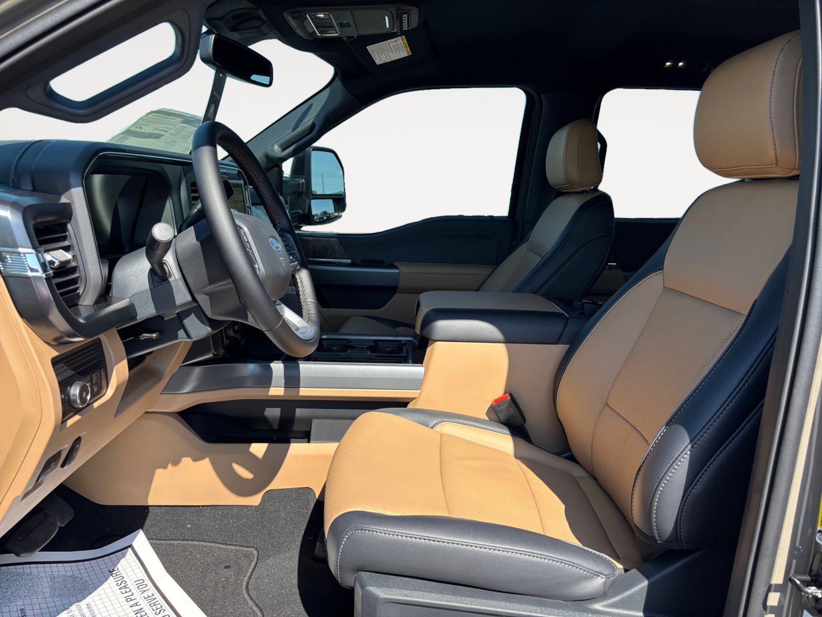 2026 Ford F-250 Lariat photo 13