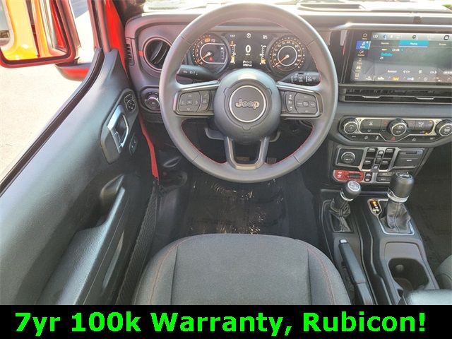 2024 Jeep Wrangler Rubicon photo 13