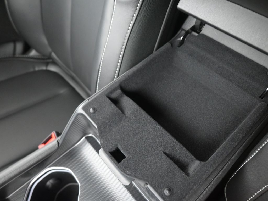 2025 Jeep Grand Cherokee Limited photo 4