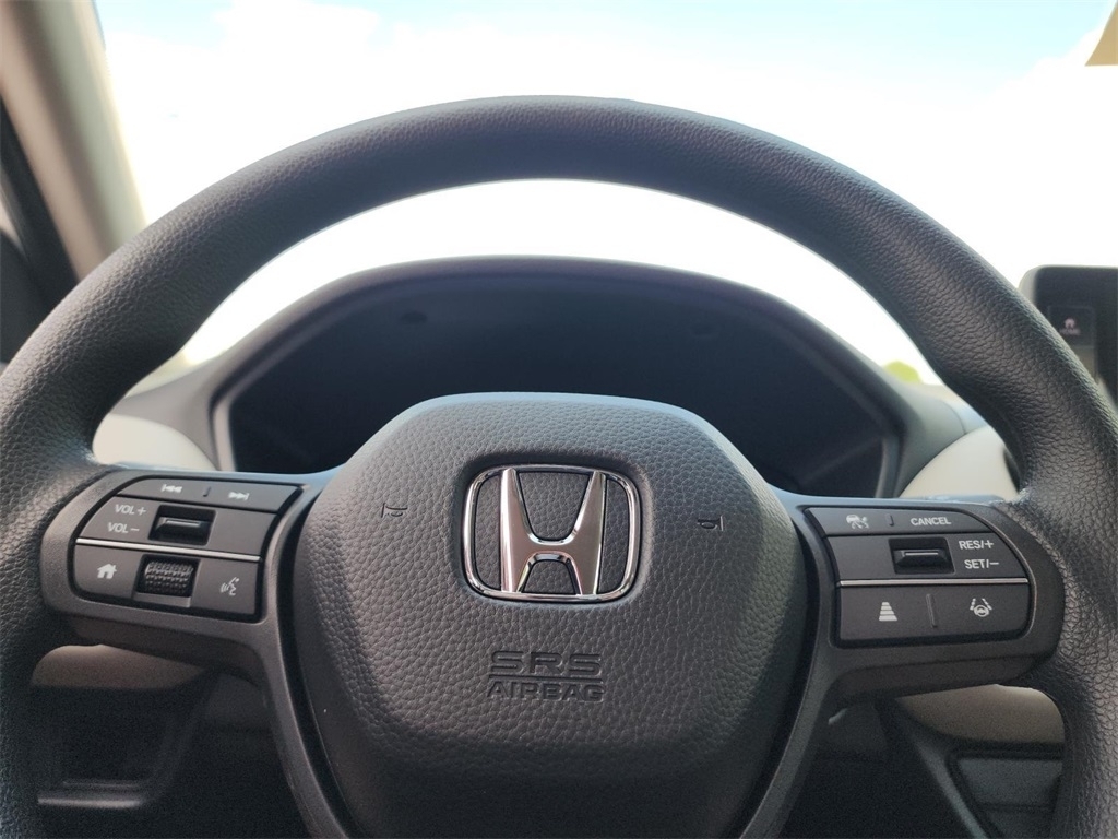 2026 Honda HR-V LX photo 22