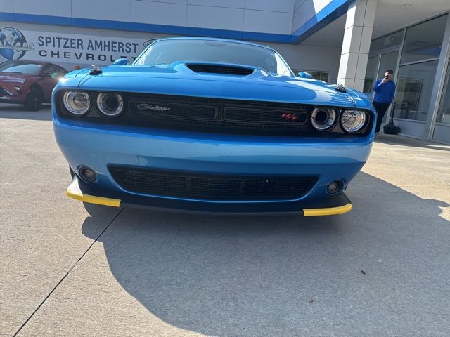 2023 Dodge Challenger R/T Scat Pack photo 3