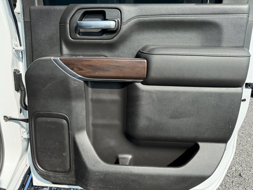 2021 Gmc Sierra SLT photo 16