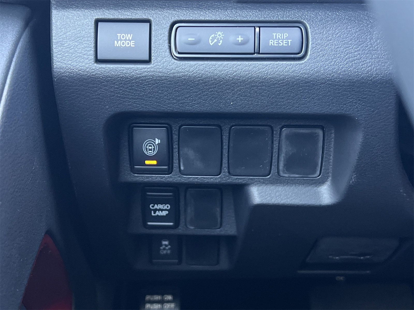 2025 Nissan Frontier PRO-X photo 19