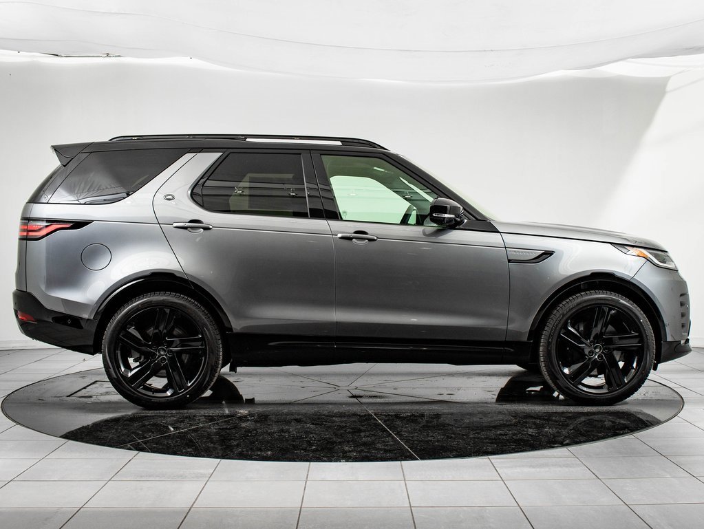 2025 Land Rover Discovery SE photo 6