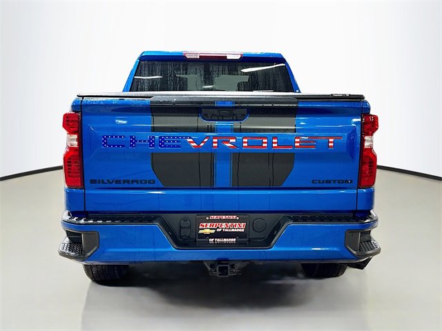 2023 Chevrolet Silverado 1500 Custom photo 4