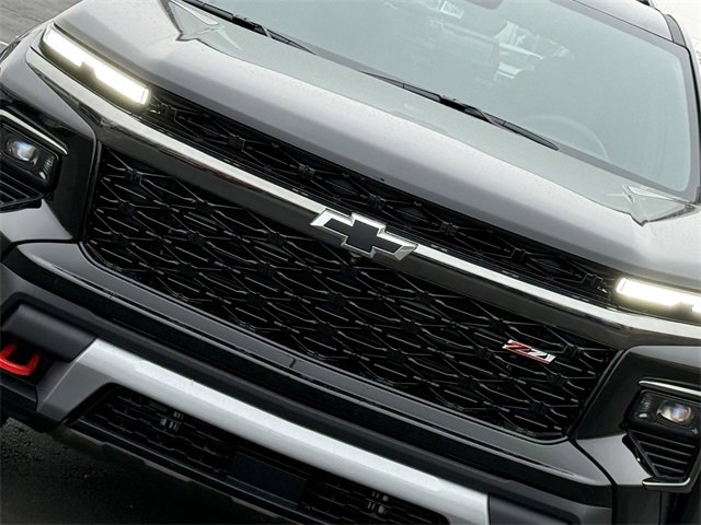 2026 Chevrolet Traverse Z71 photo 3