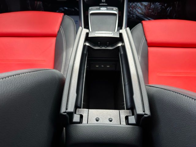 2025 Mercedes Benz GLA 250 4MATIC photo 36