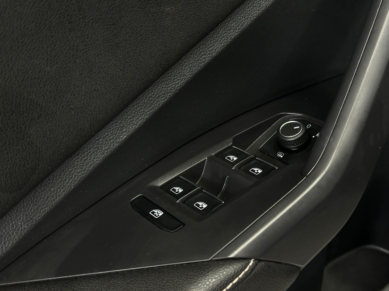 2024 Volkswagen Jetta 1.5T SE photo 12