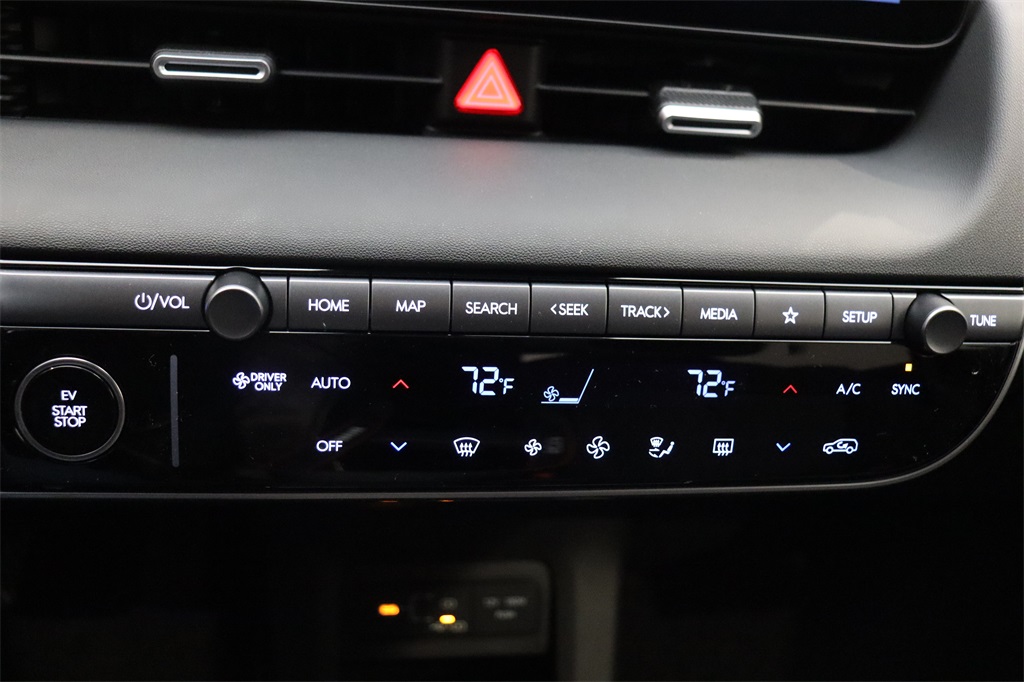 2025 Hyundai Ioniq 5 SE photo 18