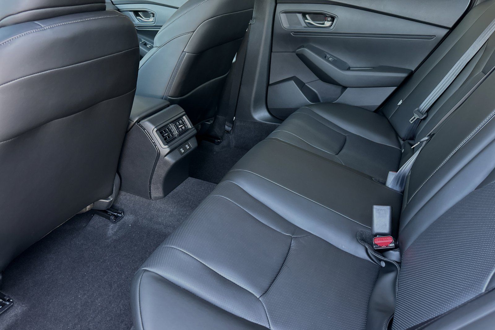 2025 Honda Accord Hybrid EX-L photo 11