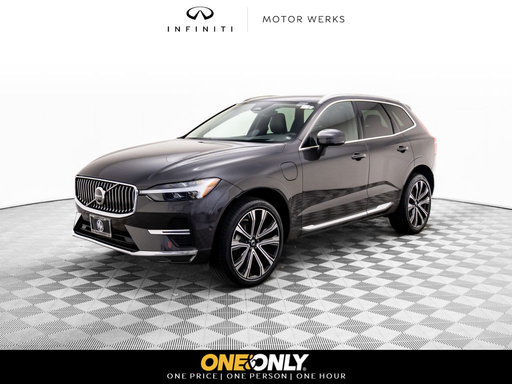 2023 Volvo XC60 Ultimate's photo