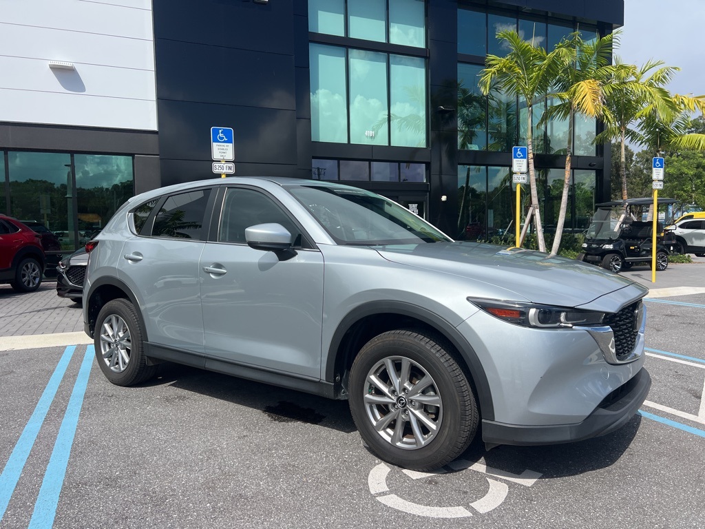 2023 Mazda CX-5 2.5 Select photo 3