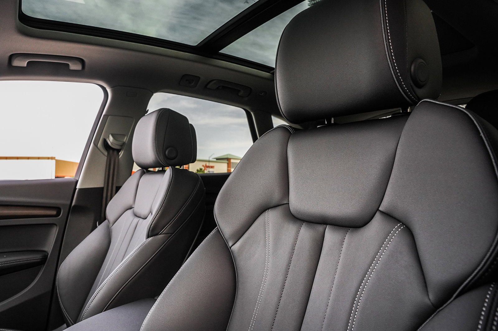 2024 Audi Q5 S line Premium Plus photo 10