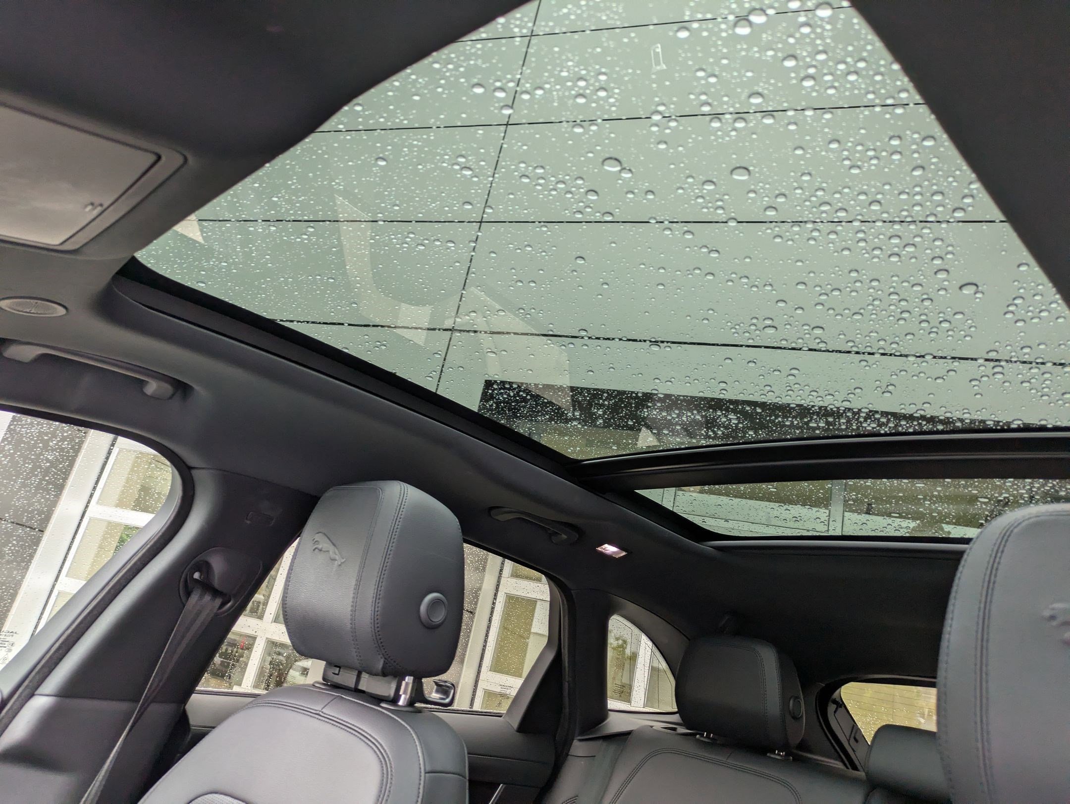 2023 Jaguar F-PACE P250 S photo 23