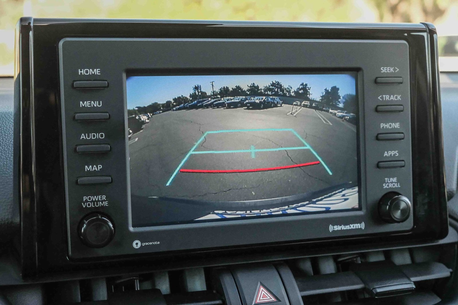 2022 Toyota RAV4 LE photo 26