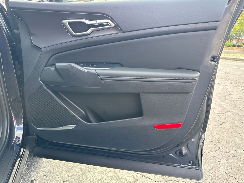 2026 Kia Sportage EX photo 13
