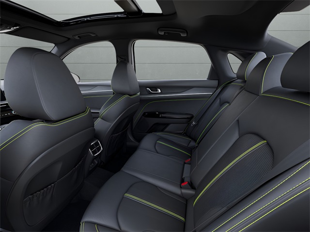 2026 Kia K5 GT photo 14