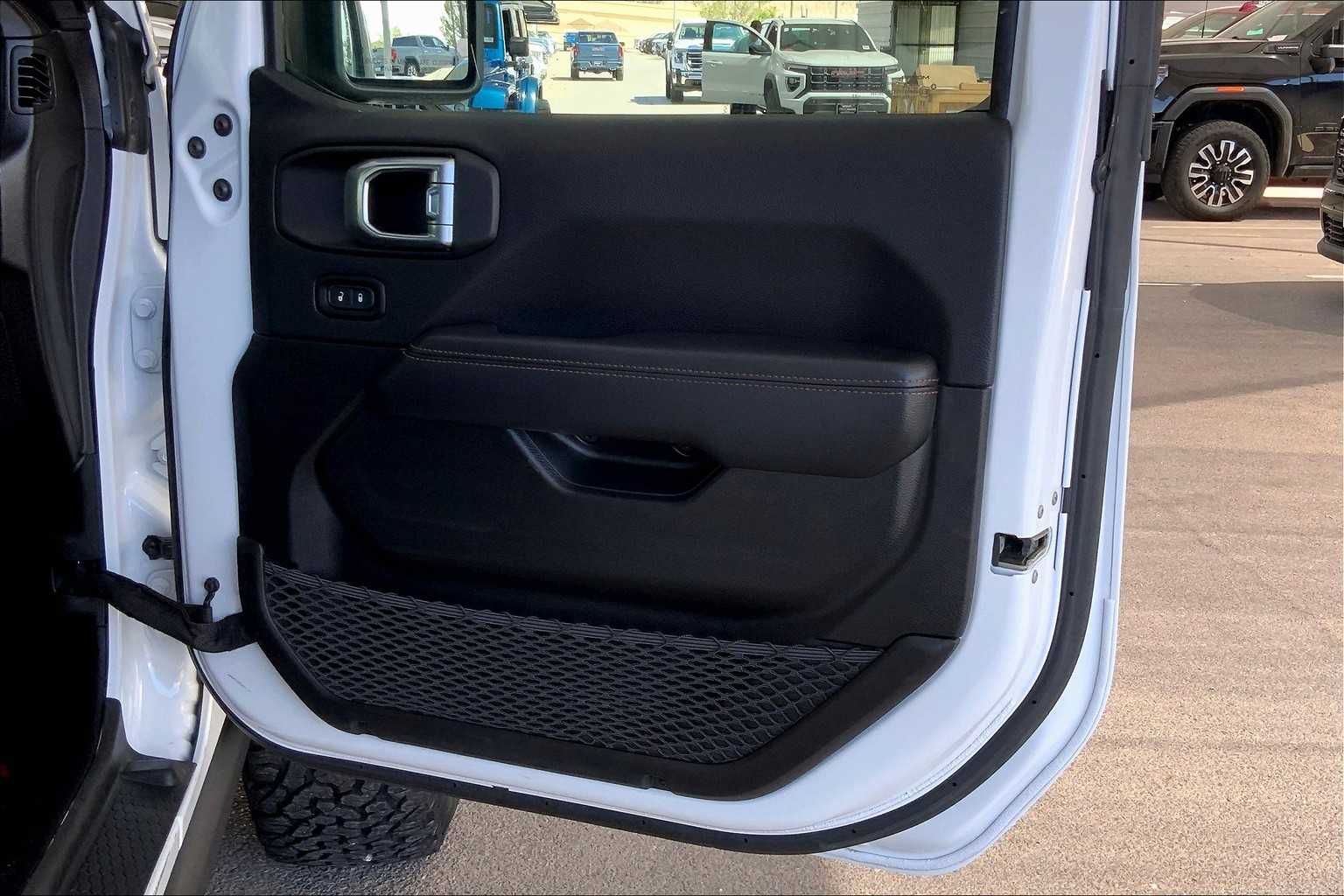 2022 Jeep Wrangler Unlimited Rubicon 392 photo 19