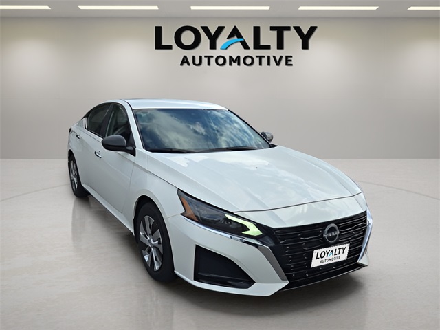 2024 Nissan Altima 2.5 S photo 7