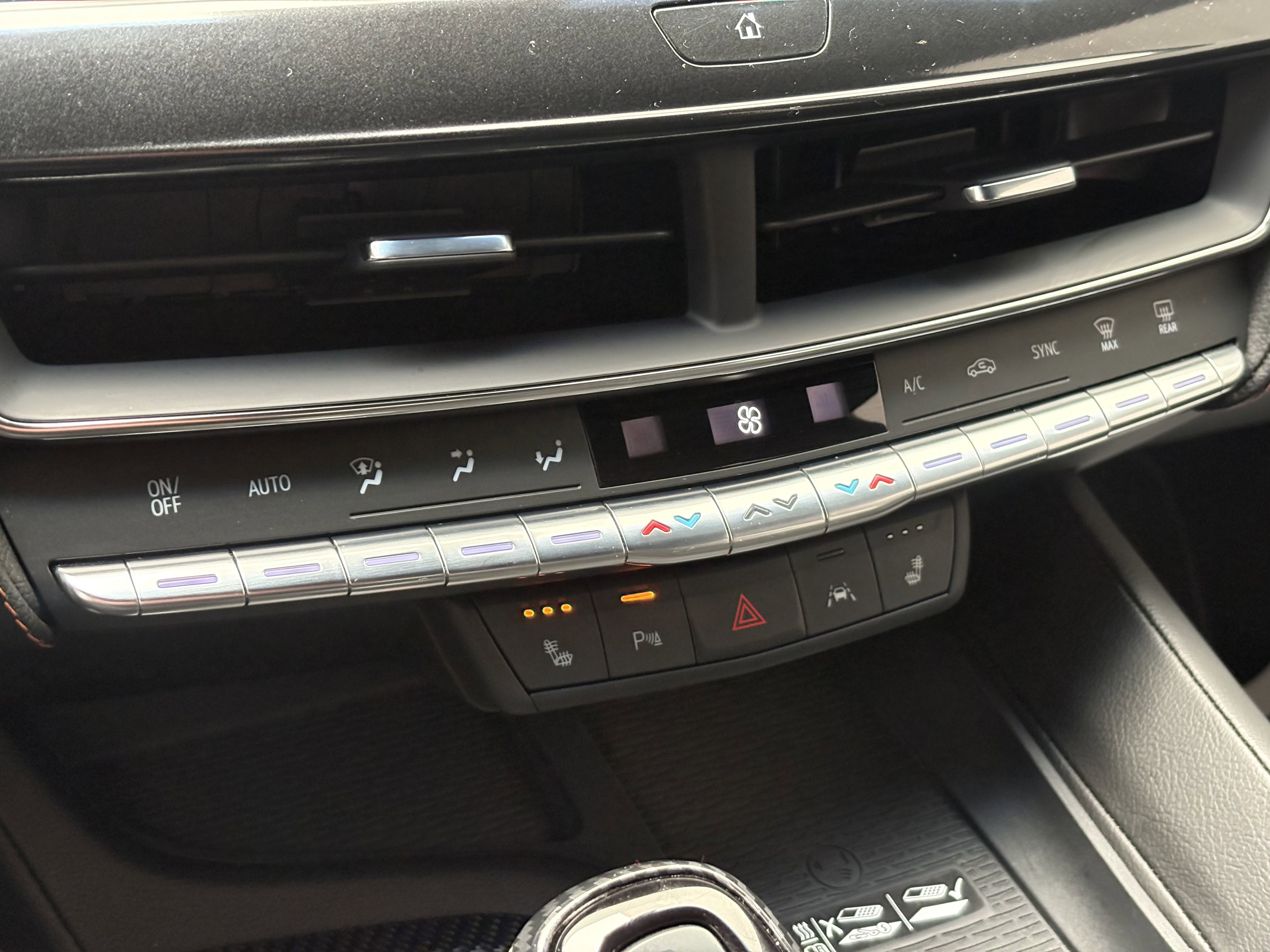 2024 Cadillac CT5 V photo 14