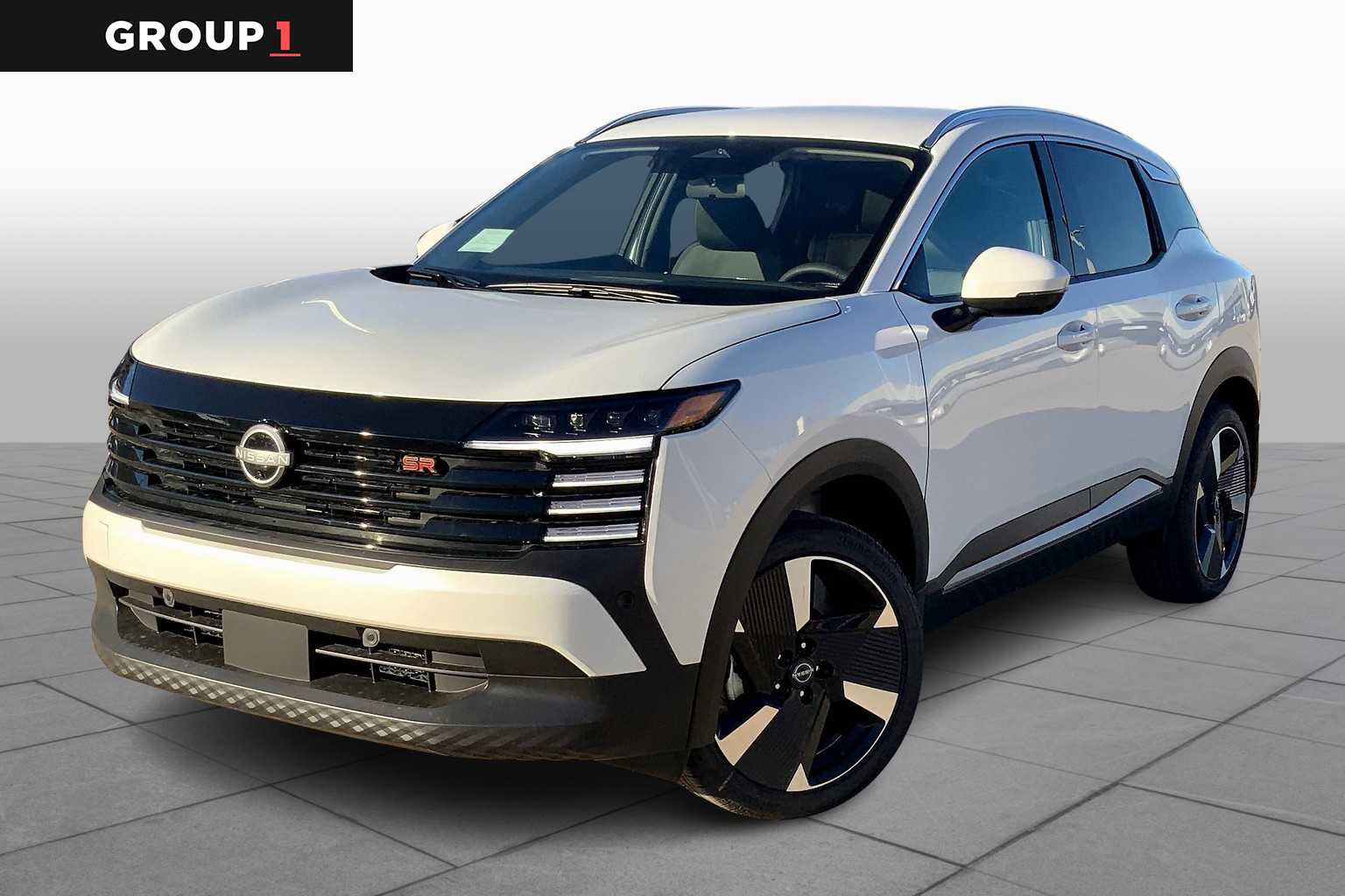 2025 Nissan Kicks SR AWD's photo