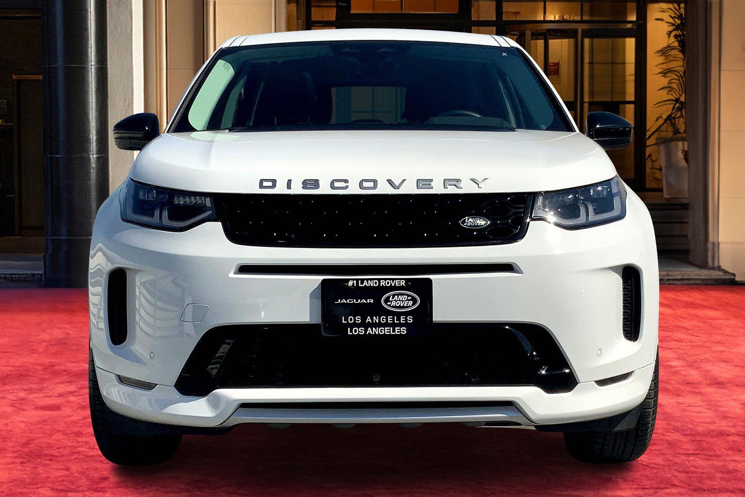 2024 Land Rover Discovery Sport S photo 2