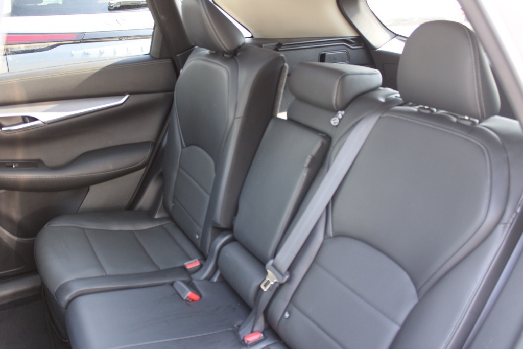 2024 Infiniti QX50 Luxe AWD photo 19