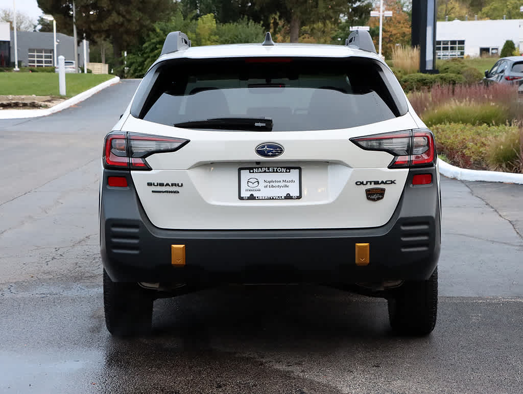 2022 Subaru Outback Wilderness photo 2