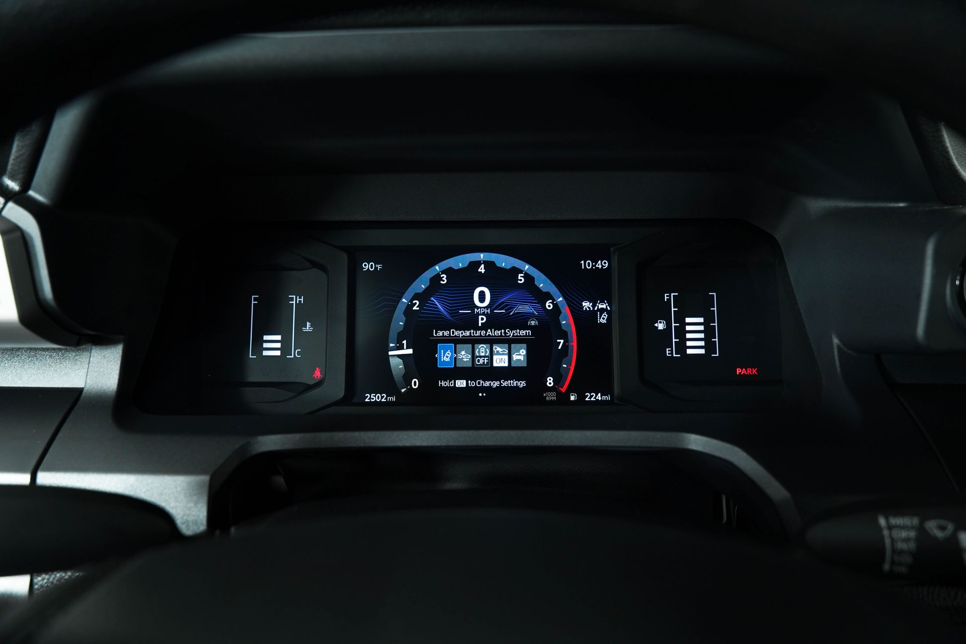 2025 Toyota Tacoma SR 4x4 photo 15