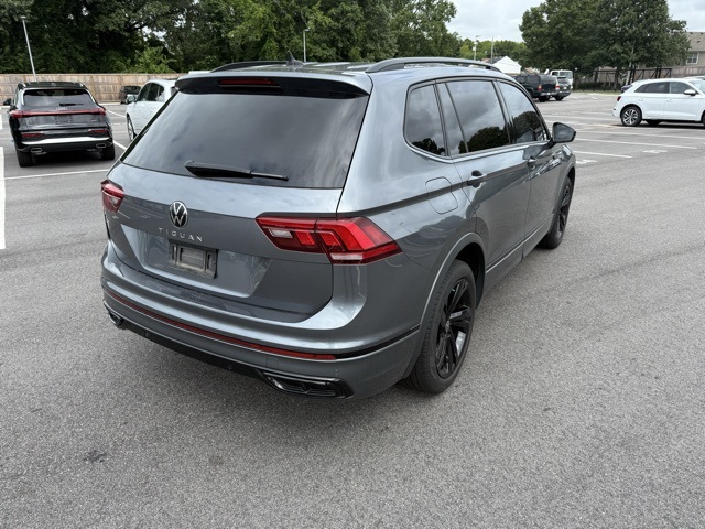 2023 Volkswagen Tiguan SE R-Line Black photo 5