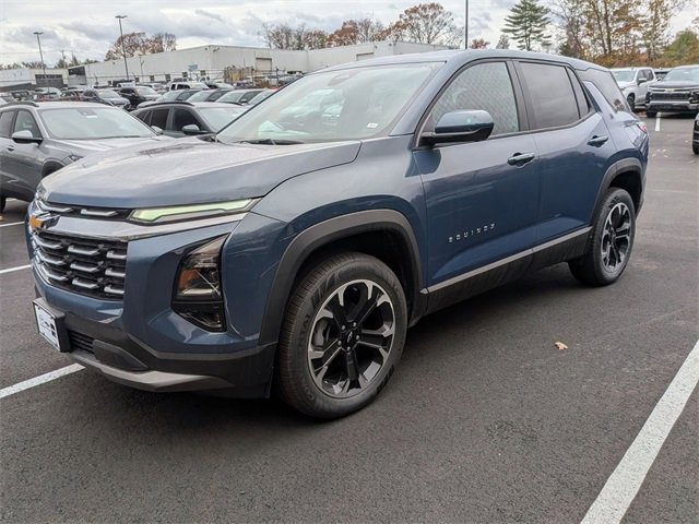 2026 Chevrolet Equinox LT photo 4