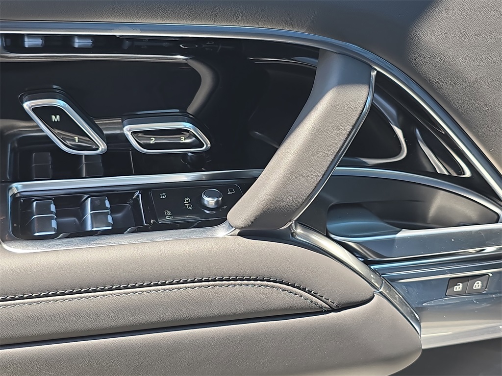 2025 Land Rover Range Rover Autobiography photo 26
