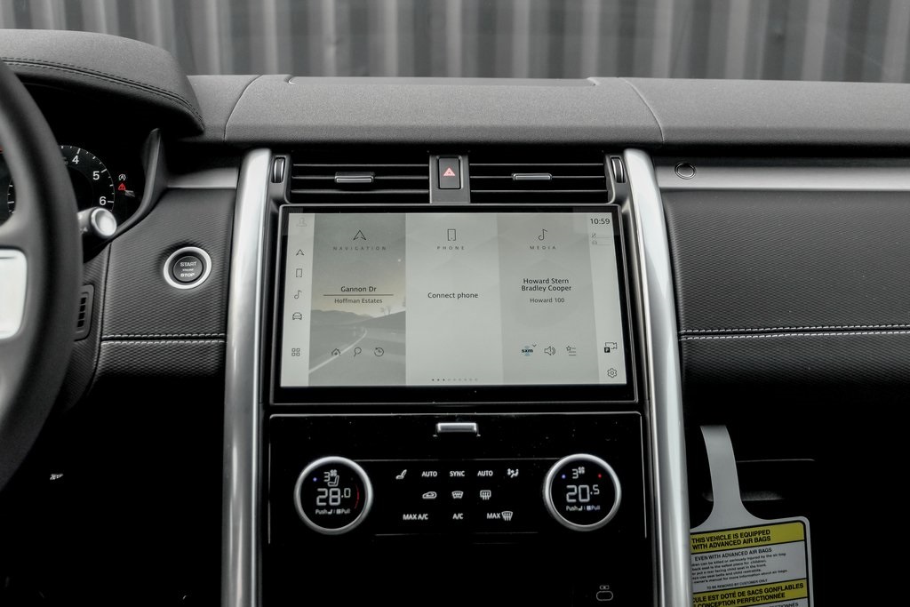 2025 Land Rover Discovery SE photo 17