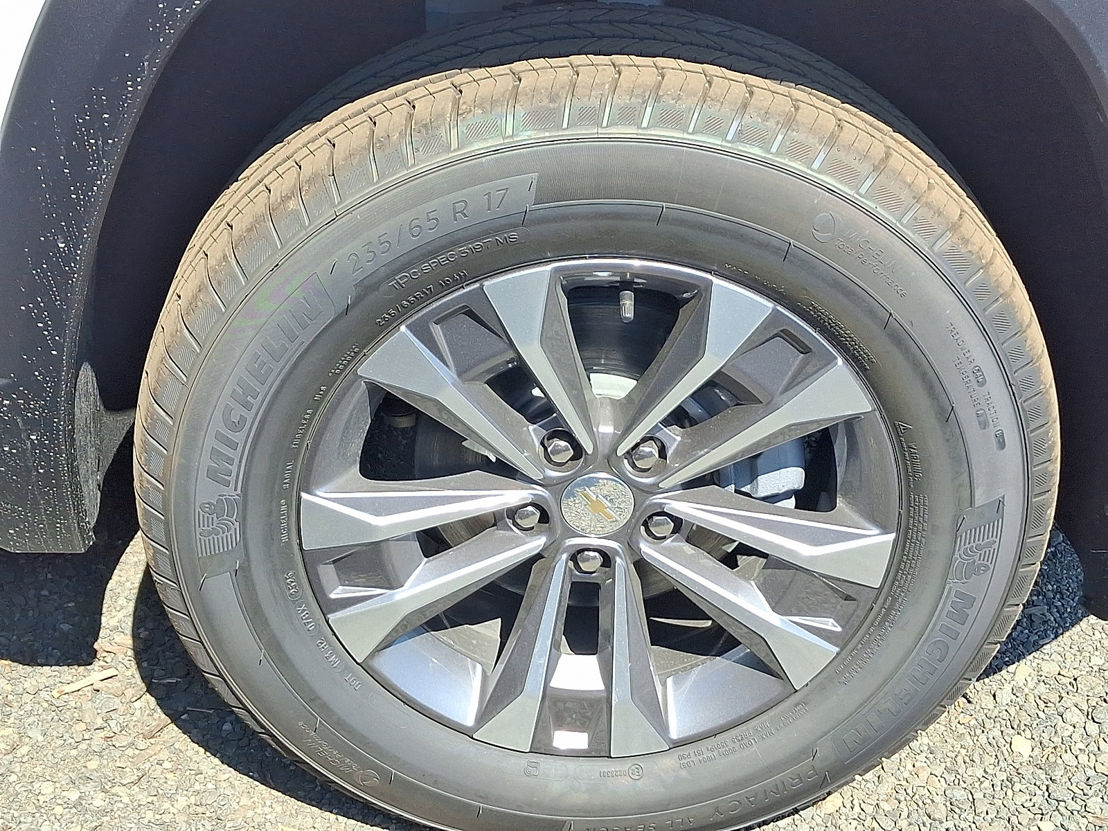 2026 Chevrolet Equinox LT photo 4