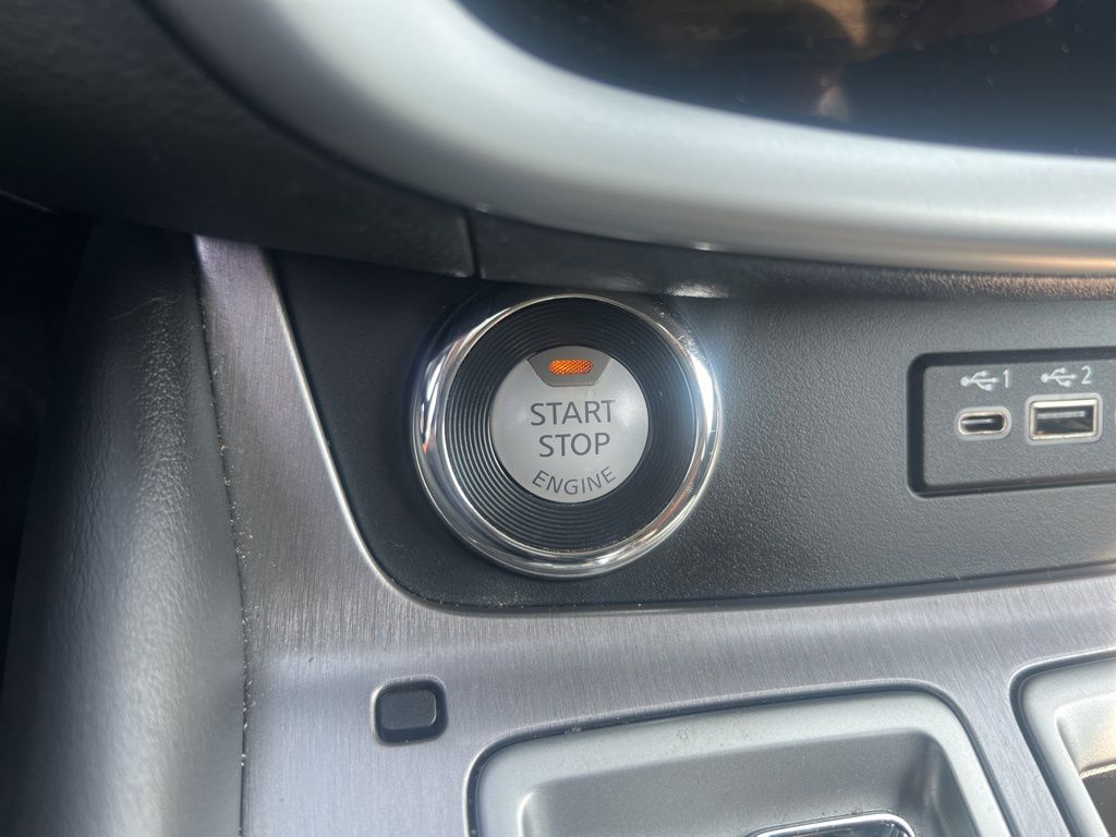 2019 Nissan Murano SV photo 47
